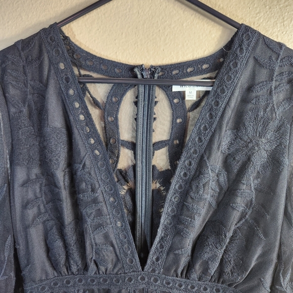 Wild Honey Womens |M| Black Lace Long Sleeve Deep V Dress - Picture 4 of 9